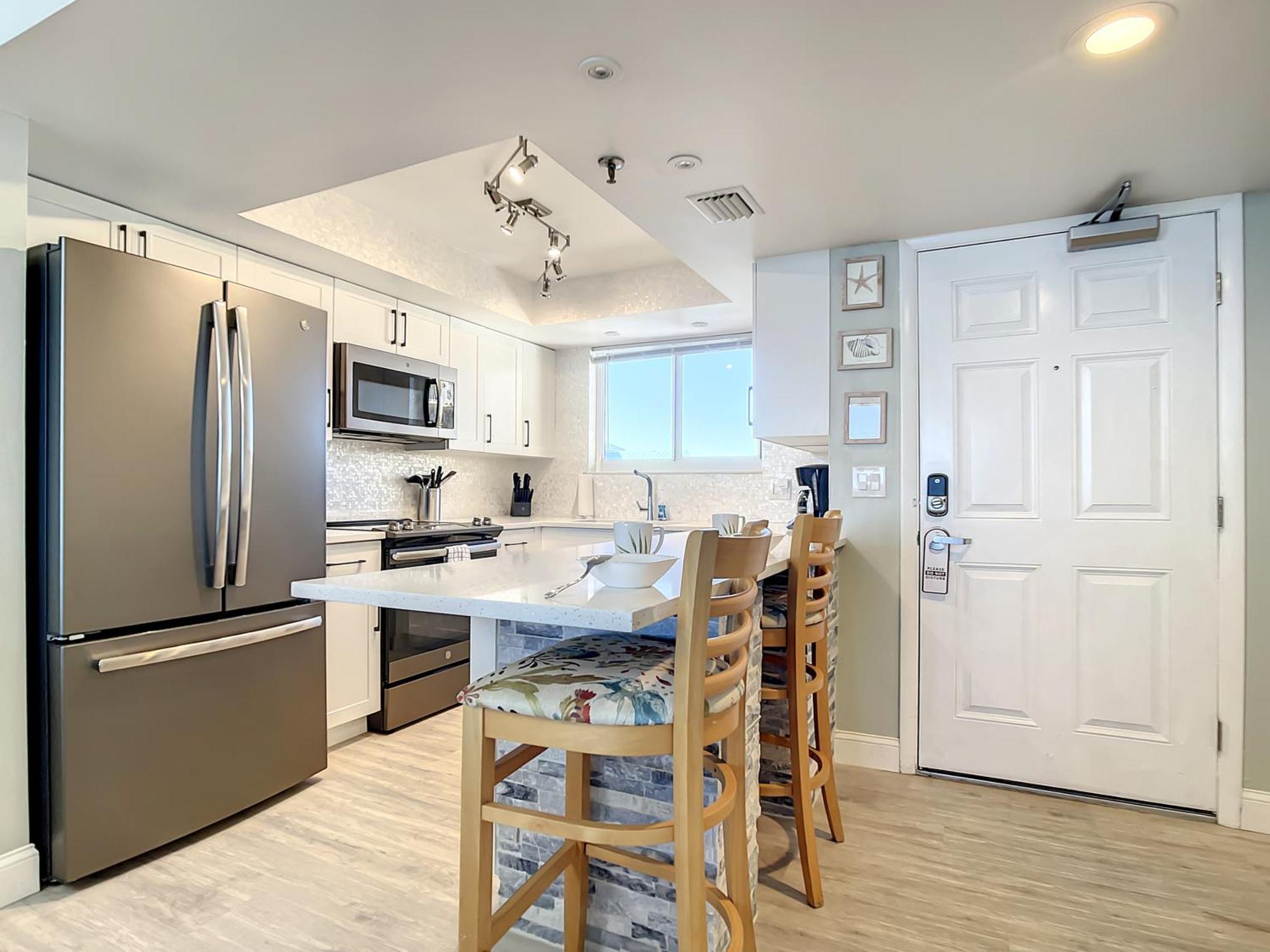 Oceanfront Balcony, Pool, Bbq, Steps To Flagler Ave Villa New Smyrna Beach Exterior photo