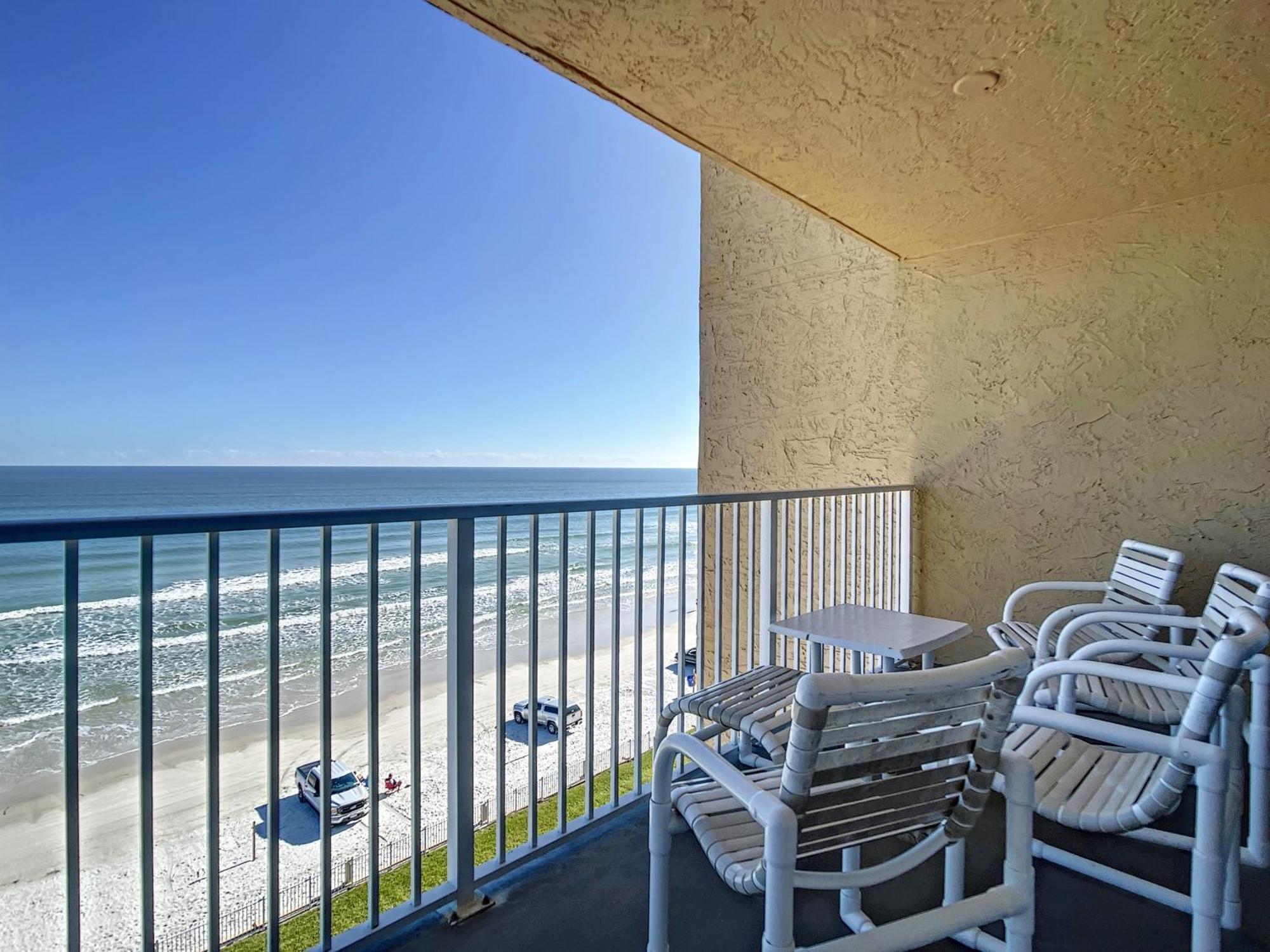 Oceanfront Balcony, Pool, Bbq, Steps To Flagler Ave Villa New Smyrna Beach Exterior photo