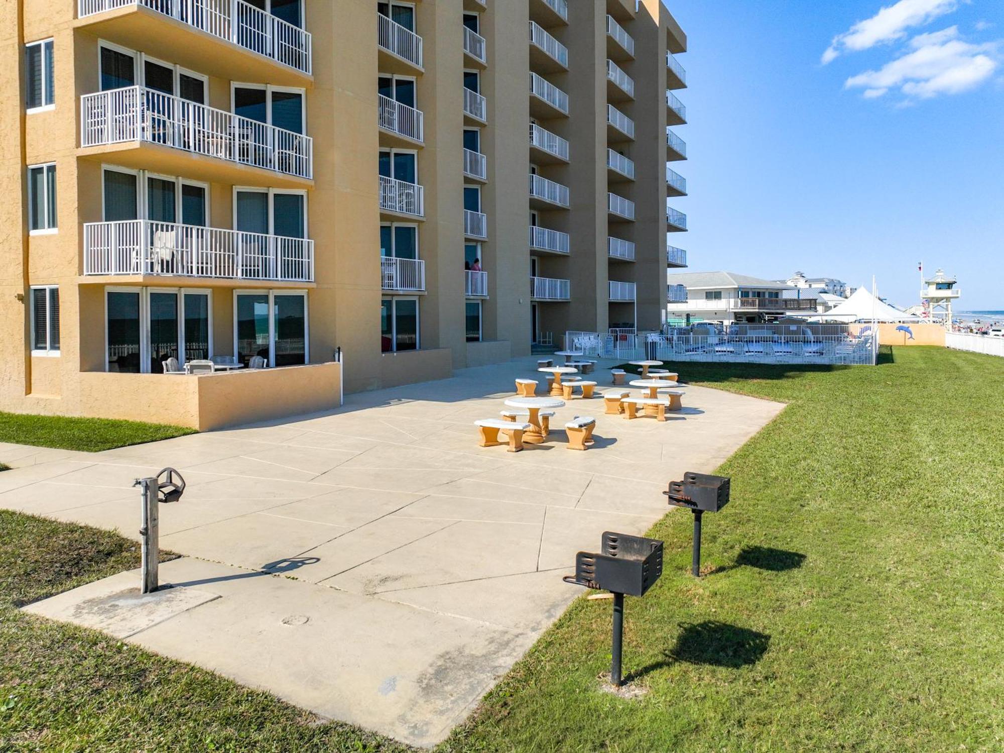 Oceanfront Balcony, Pool, Bbq, Steps To Flagler Ave Villa New Smyrna Beach Exterior photo